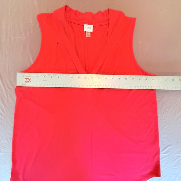 NWOT Cupid Red Sleeveless Blouse with V-Neckline Size XL - Picture 5 of 7